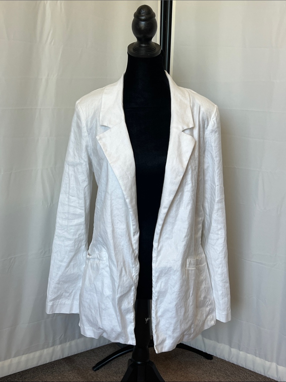 NWOT Level 99 White Linen Open-Front Blazer